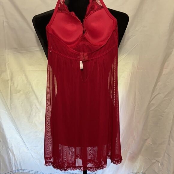 NWOT Marilyn Monroe red intimate size small - Picture 3 of 4